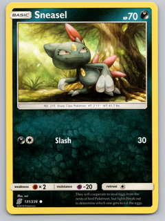 131/236 Sneasel Common